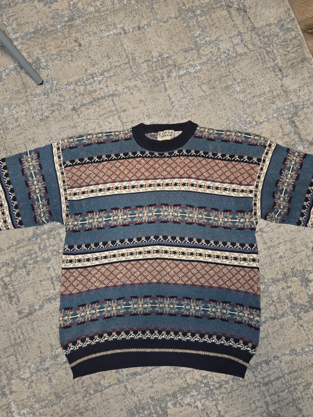 Vintage Sweater - Picture 2 of 6